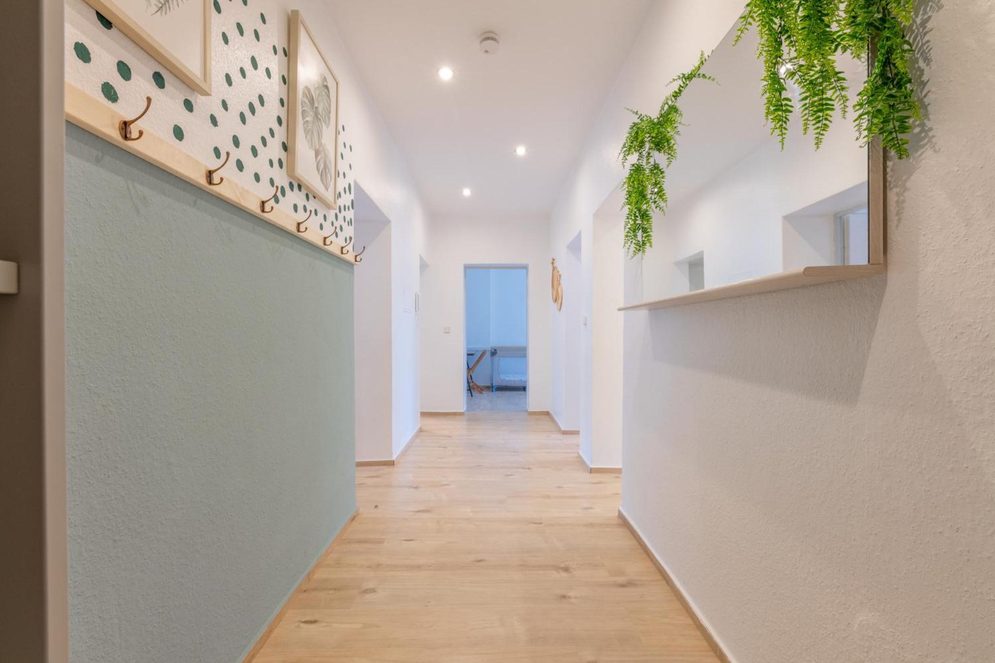 Stay Awesome - Urban Jungle Apartment Zentral, Wilhelmshoehe Кассель Екстер'єр фото