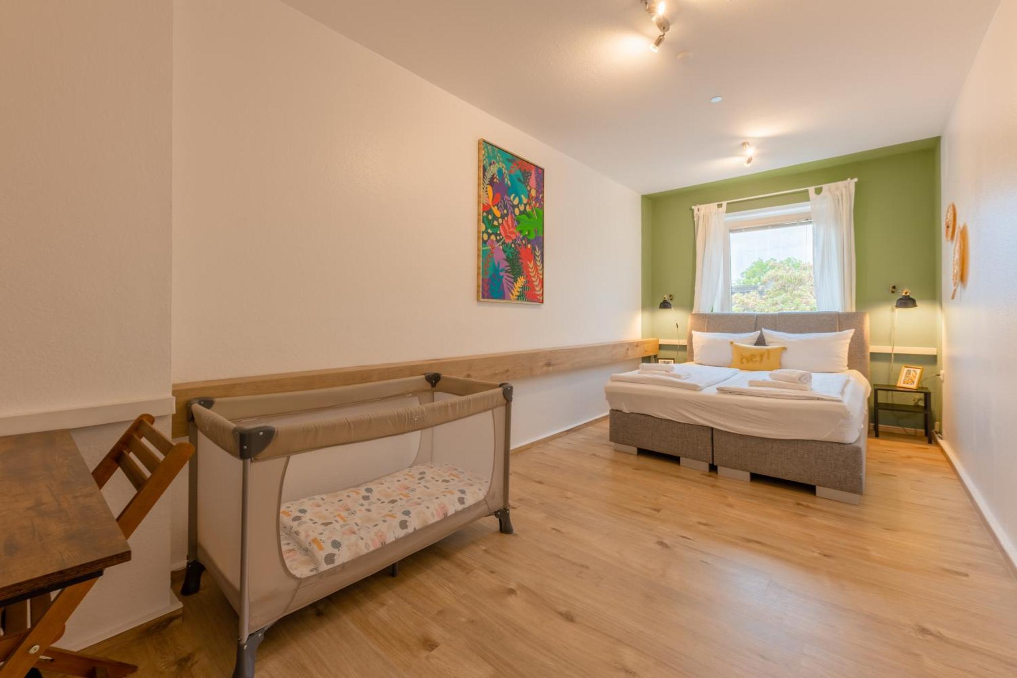 Stay Awesome - Urban Jungle Apartment Zentral, Wilhelmshoehe Кассель Екстер'єр фото