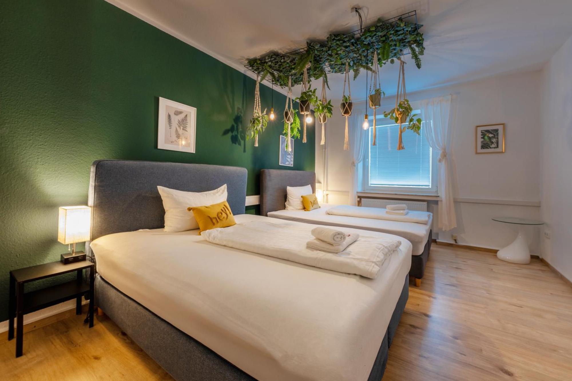 Stay Awesome - Urban Jungle Apartment Zentral, Wilhelmshoehe Кассель Екстер'єр фото